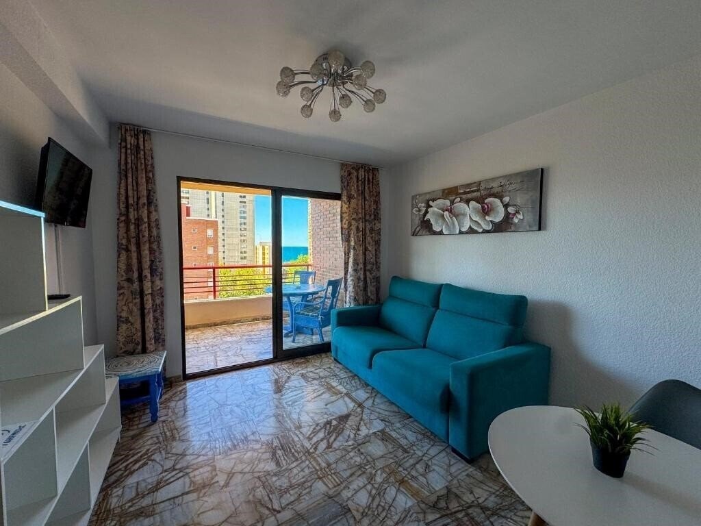 Фотографія Apartamentos Carlos V 3*