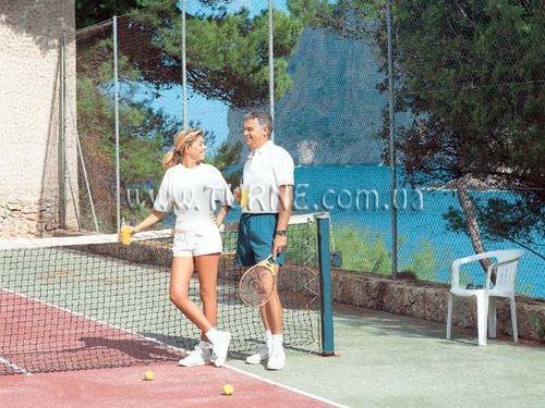 Отель Grupotel Molins 4*