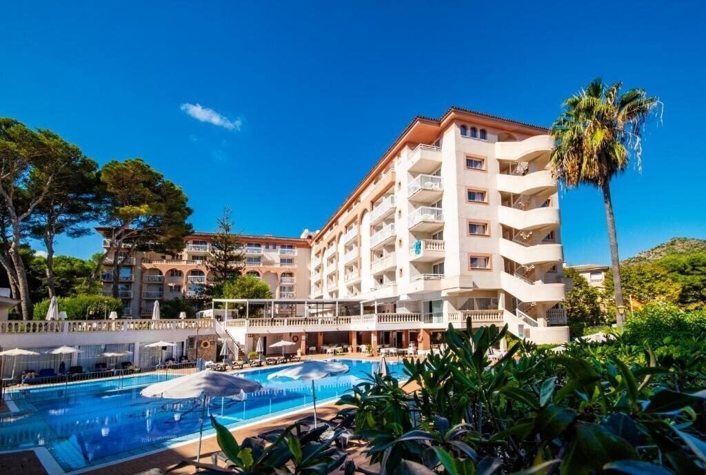 Фото Canyamel Classic 4*