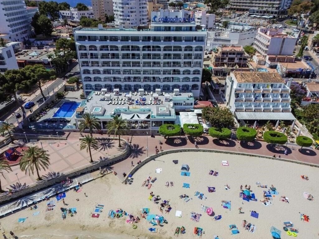 Апартаменты Comodoro 4*