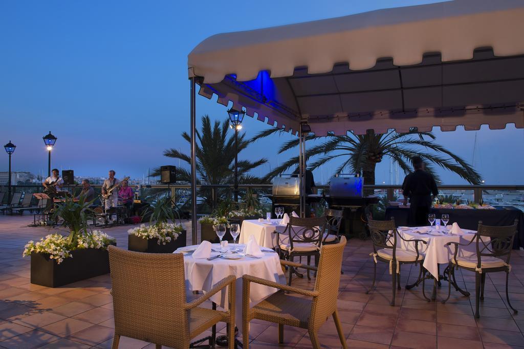 Территория Melia Palas Atenea 4*