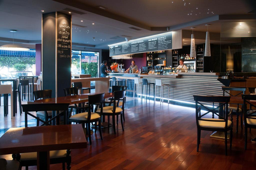 Апартаменты Melia Palas Atenea 4*