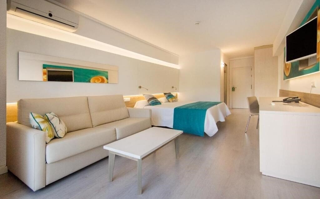 Апартаменти Ola Club Panama 4*