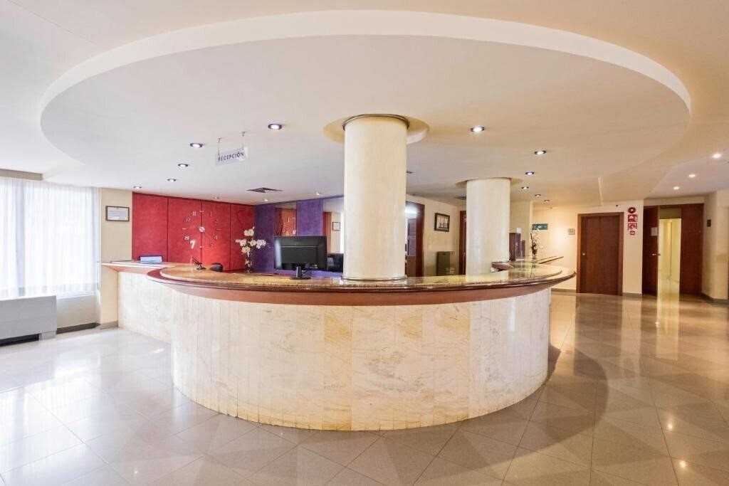 Панорама Azul Line Hotel Bahmas 3*