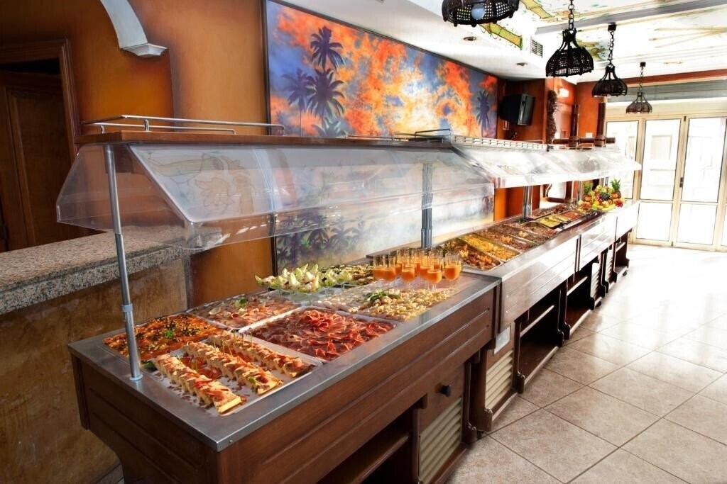 Территория Cassandra Hotel (ex.  Santa Monica) 2*