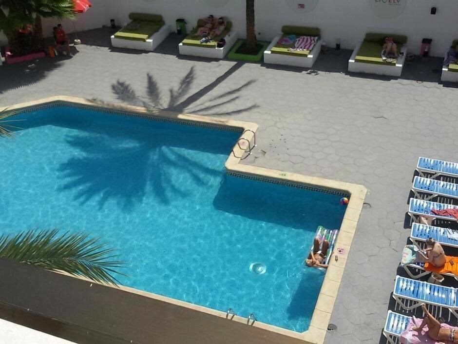 Територія Apartamentos Lively Mallorca 2*