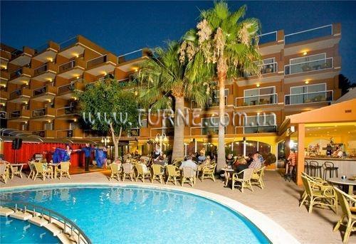Вид Paguera Beach Aparthotel 4*