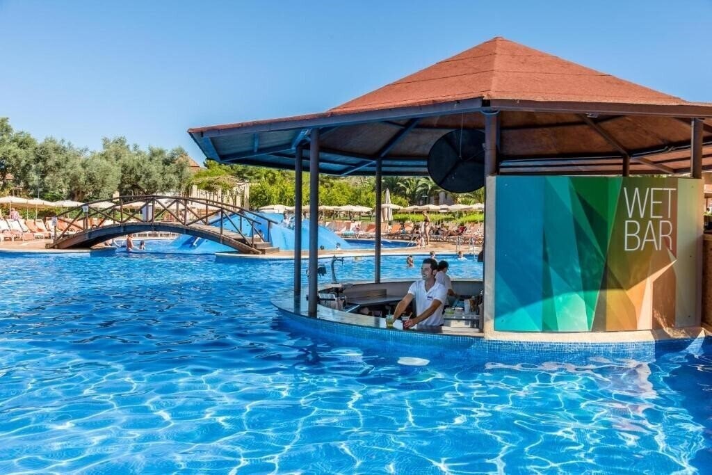 Панорама Zafiro Can Picafort 4*