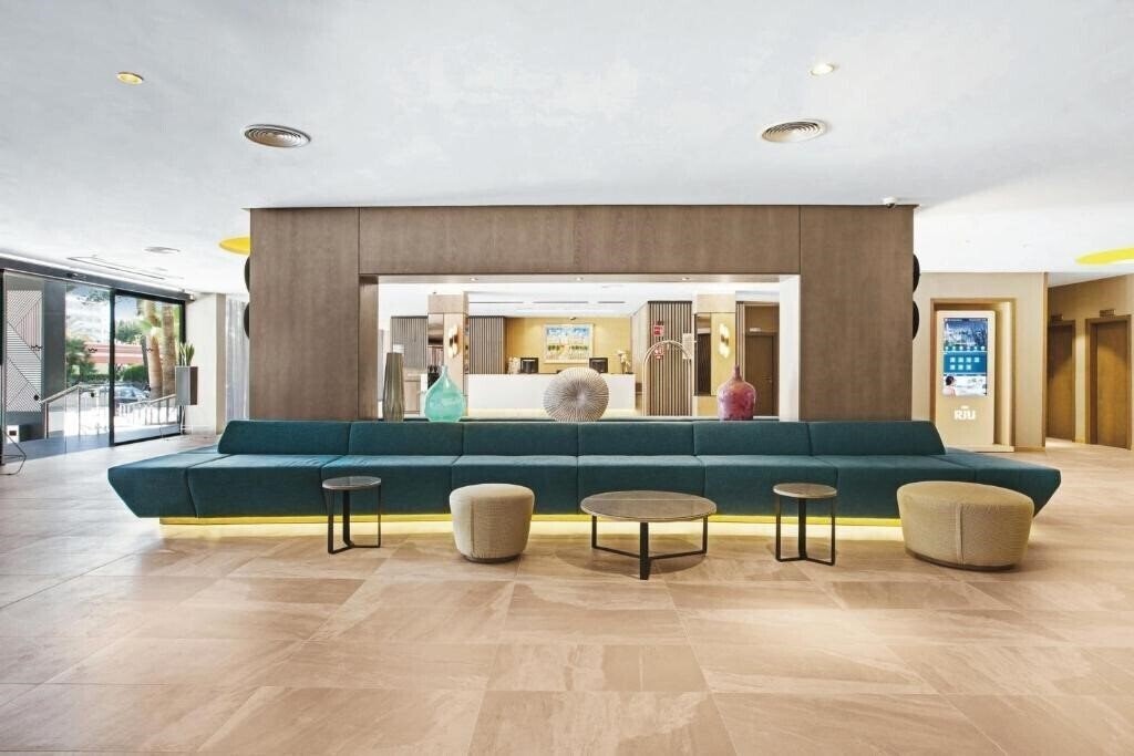 Апартаменты Riu Festival 4*