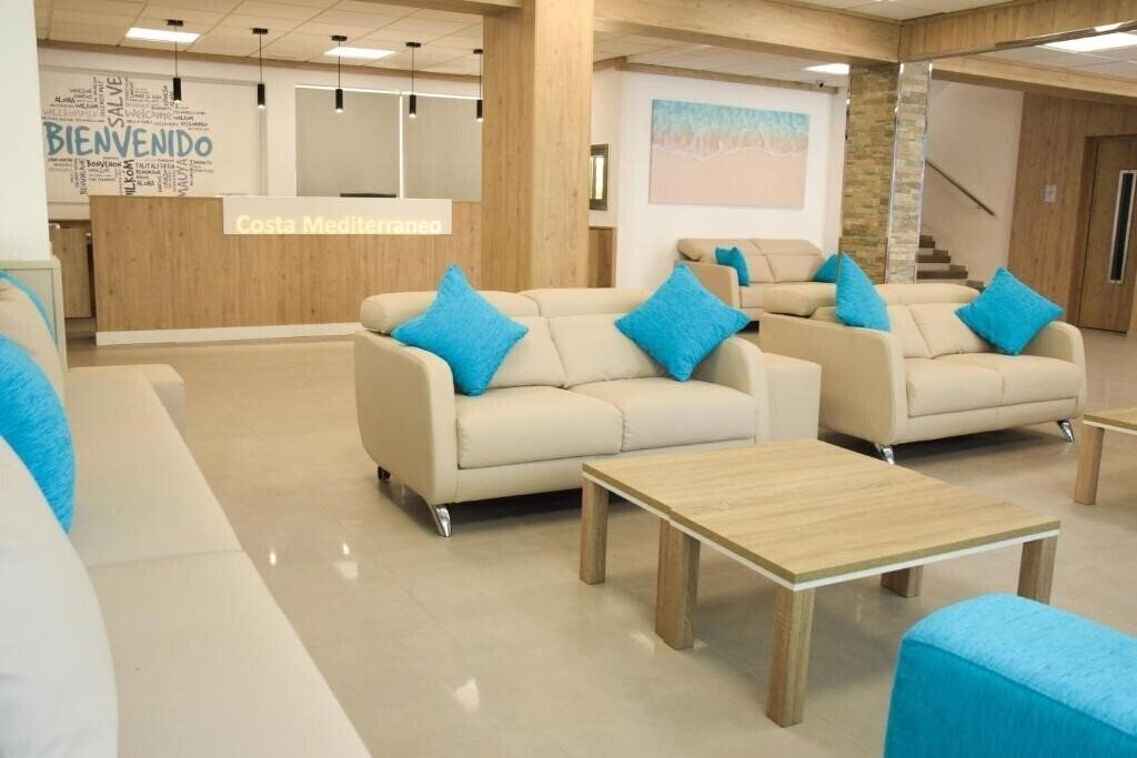 Апартаменти Costa Mediterraneo 2*