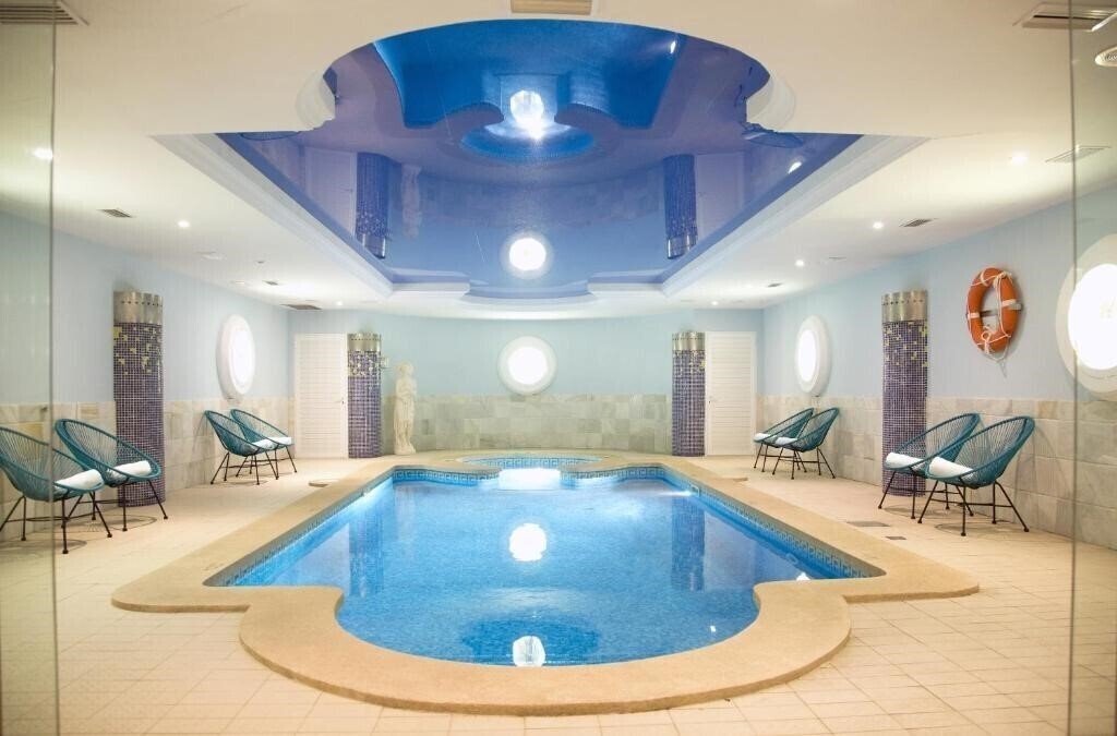 Панорама La Pergola Aparthotel 4*