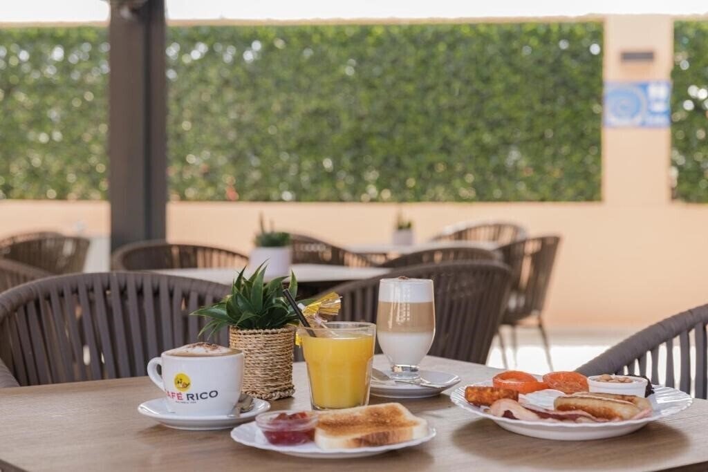 Вид Gabarda & Gil 1*