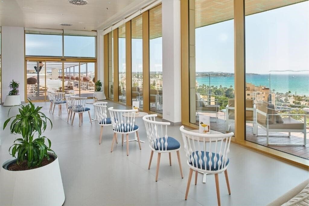 Территория Hipotels Playa De Palma Palace 5*