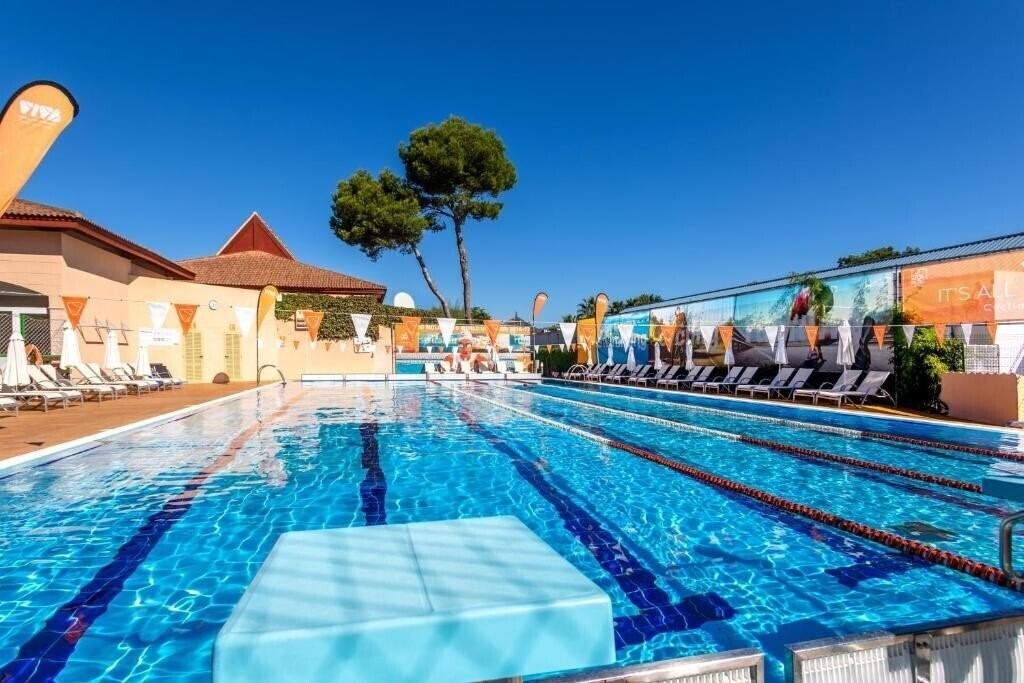 Панорама Viva Blue 4*