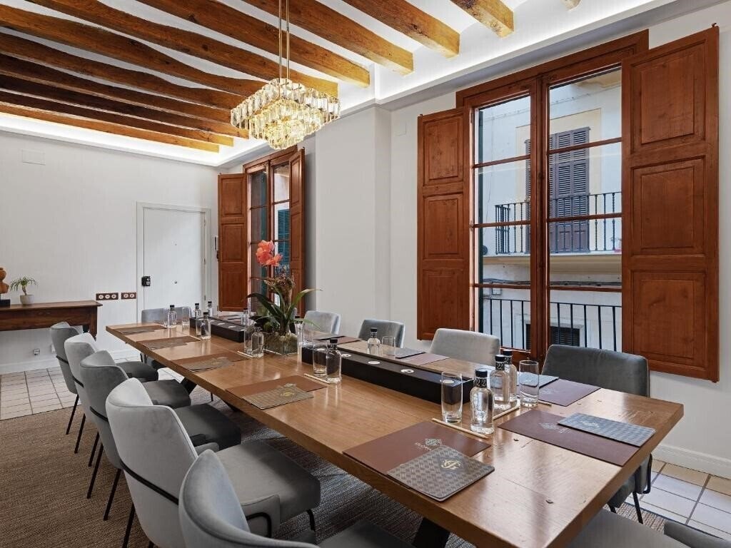 Вид Hotel Gloria De Sant Jaume 5*