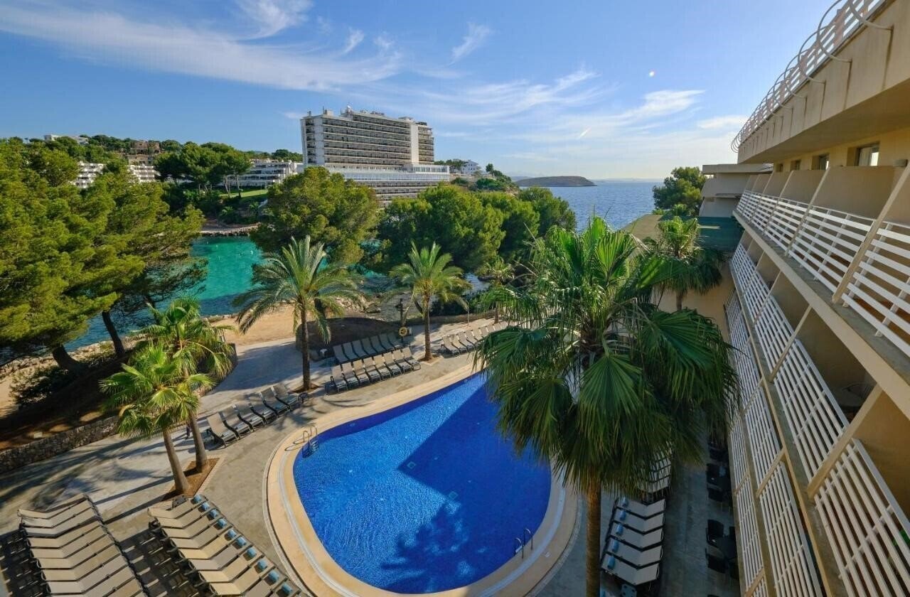 Вид Occidental Cala Vinas Hotel 4*