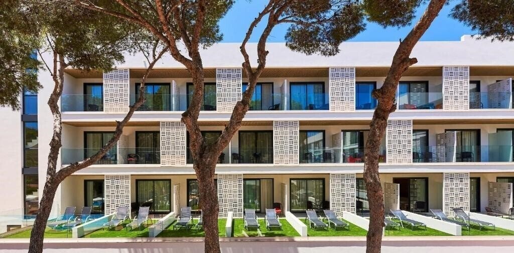 Вид Hotel & Spa Entrador Playa 4*