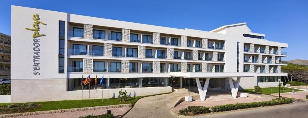 Панорама Hotel & Spa Entrador Playa 4*