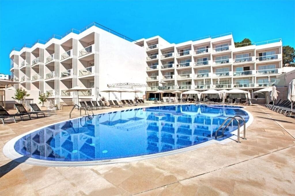 Отель Peguera Beach Apart Hotel 4*
