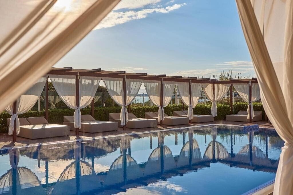 Апартаменти Zafiro Bahia 4*