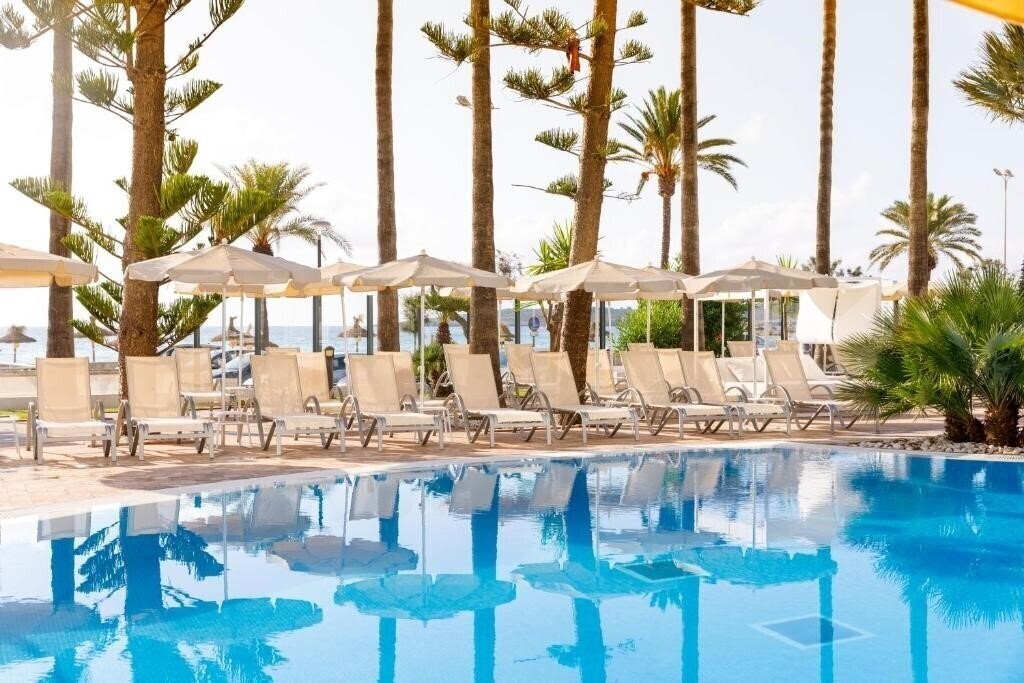 Изображение Cm Playa Del Moro 4*