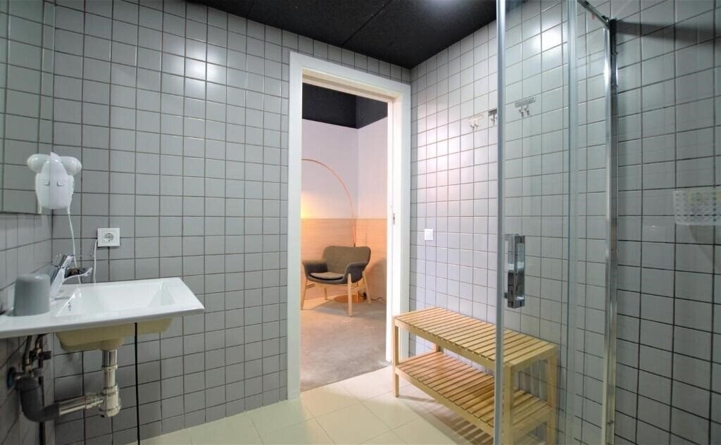 Апартаменти Brick Hotel 2*