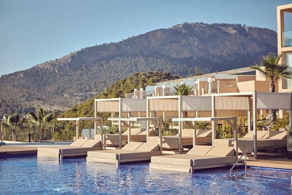 Апартаменты Zafiro Palace Andratx 5*