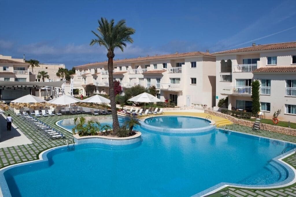 Панорама Aparthotel Isla De Cabrera 4*