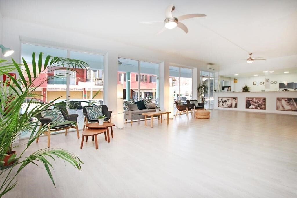 Фотография Hotel Boogaloo 2*