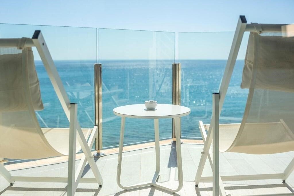 Территория Melbeach 4*