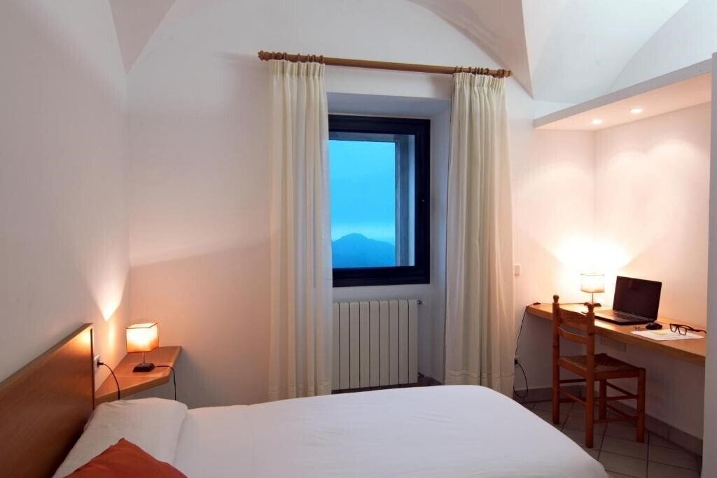 Зображення Petit Hostageria Sant Salvador 3*