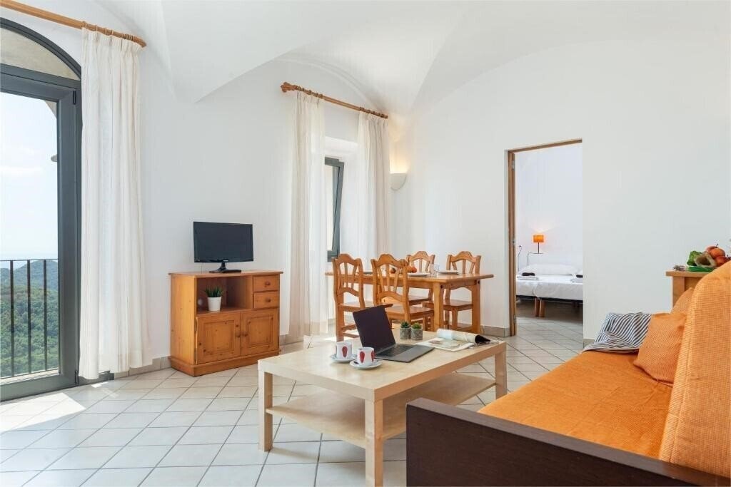 Вид Petit Hostageria Sant Salvador 3*