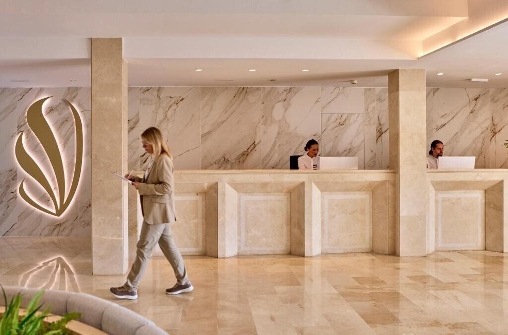 Изображение Universal Grand Leon & Spa 5*