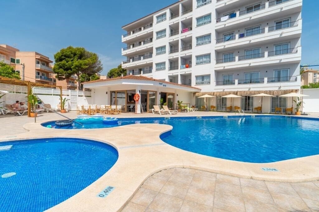 Готель Hostal Alcina 1*