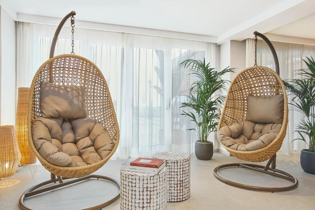 Панорама Universal Aparthotel Don Camilo 4*