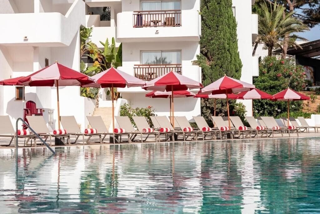 Апартаменты Inturotel Esmeralda Park 3*