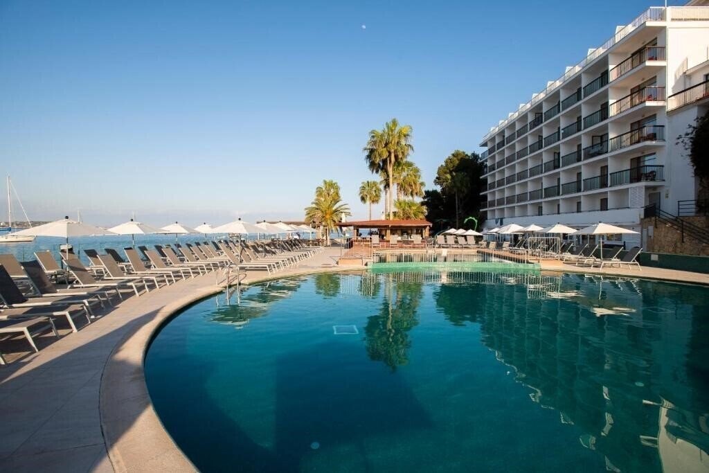 Вид Leonardo Royal Hotel & Suites Mallorca 4*