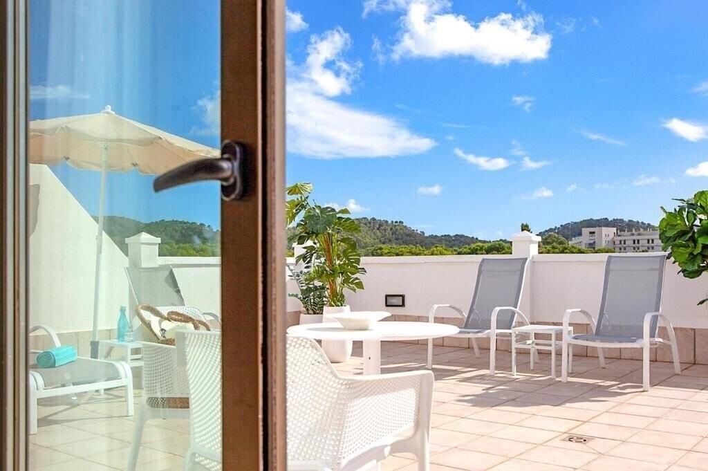 Панорама Ona Palmira Paguera 4*