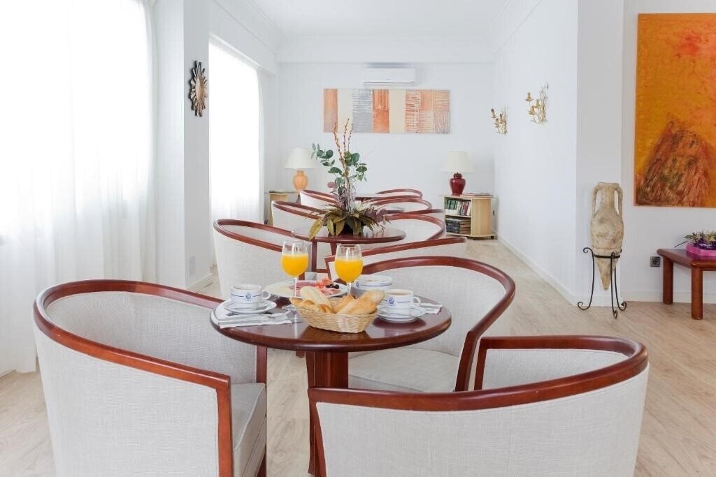 Картинка Petit Garden Hotel By Flacalco 3*