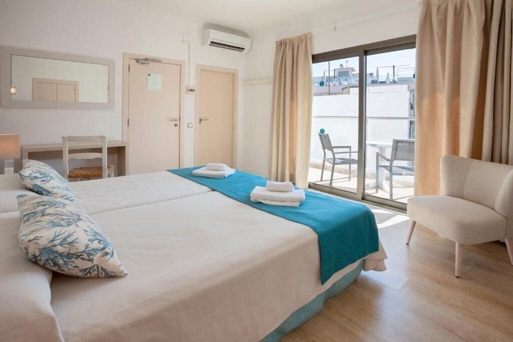 Апартаменты Petit Garden Hotel By Flacalco 3*