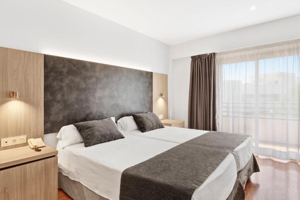 Территория Principe 4*