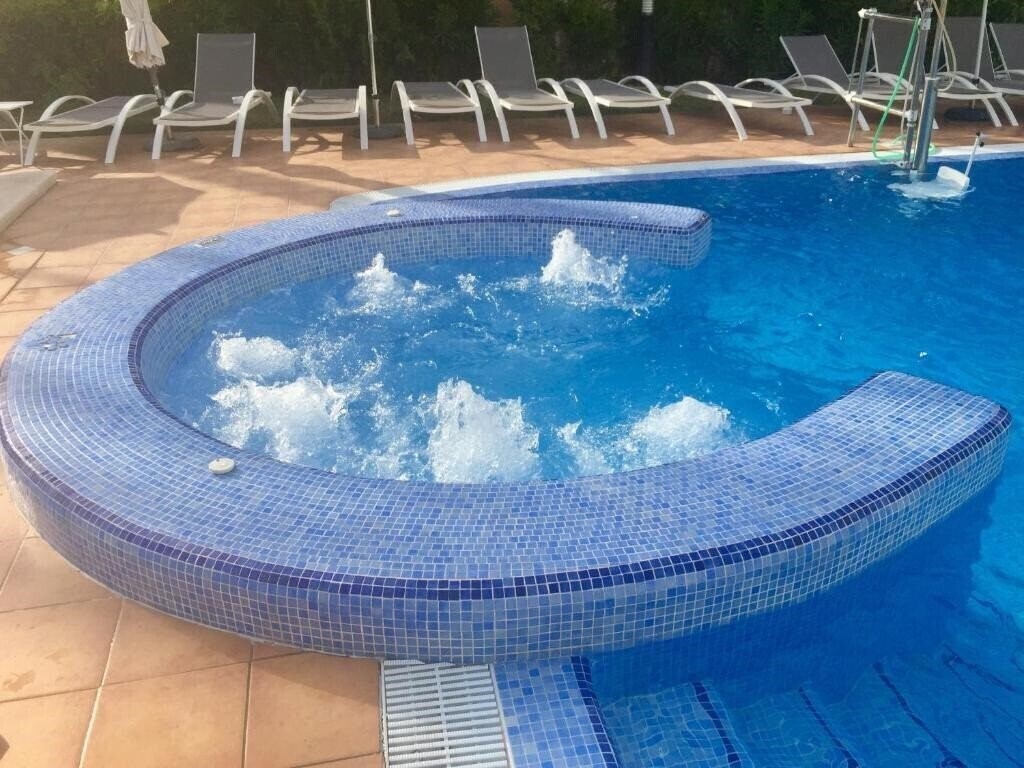 Апартаменты Luxor (Playa De Palma) 4*