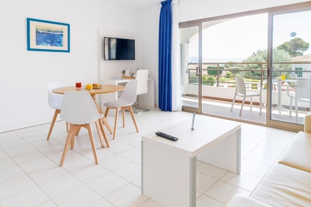 Панорама Mar Alcanada (ex. Seasun Far) 4*