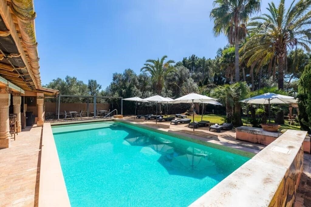 Фотографія Es Revellar Art Resort 4*