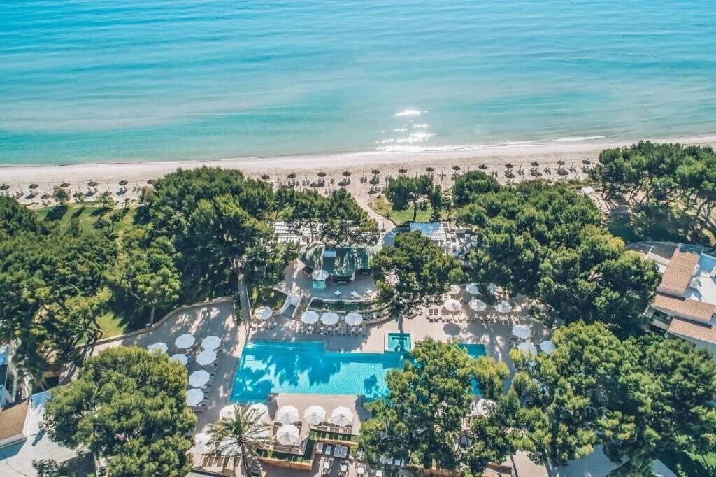 Отель Iberostar Selection Playa de Muro Village 5*