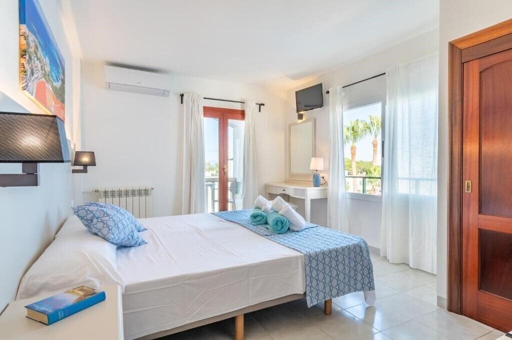 Апартаменты Martorell 3*