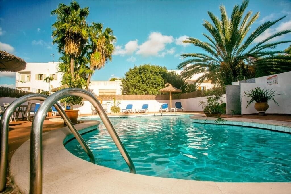 Панорама Martorell 3*