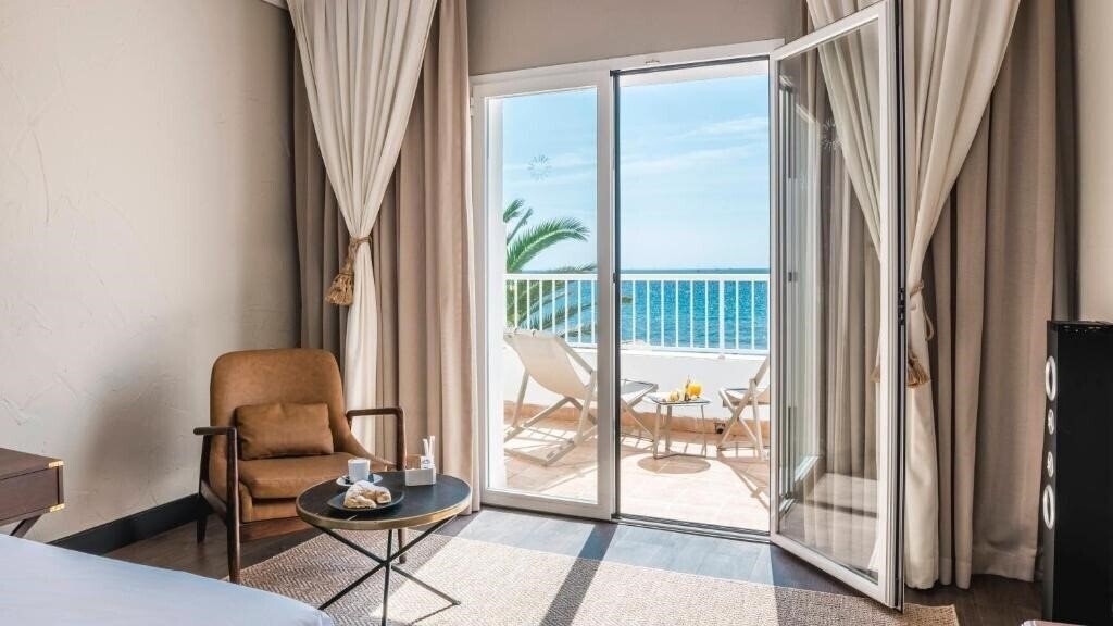 Територія Be Live La Calita 3*