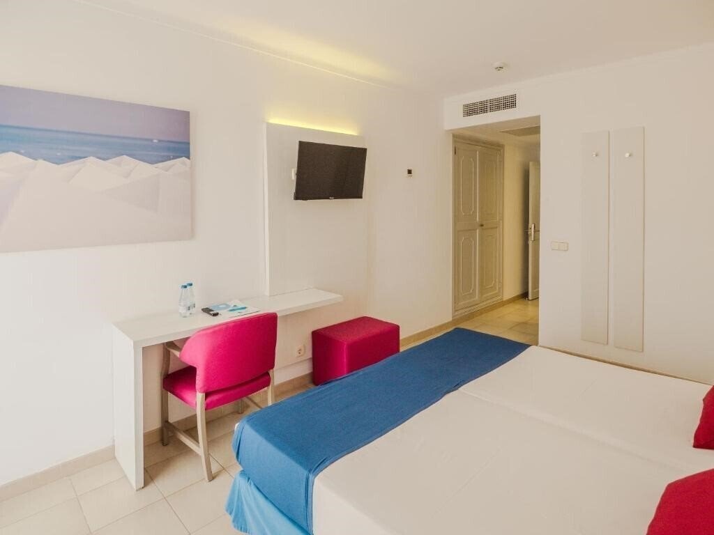Панорама Hotel La Santa Maria 3*