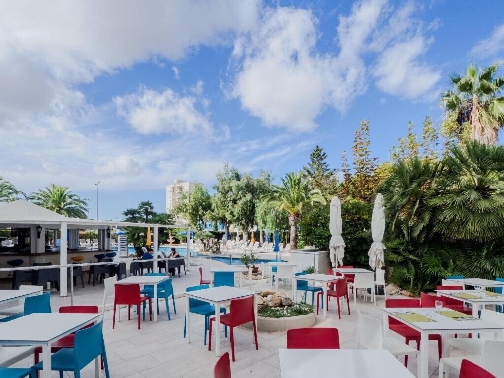 Вид Hotel La Santa Maria 3*